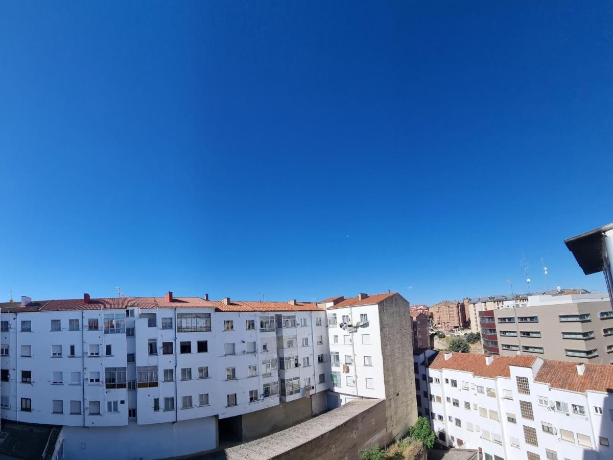 Dehesa Centro Apartment Сория Екстериор снимка